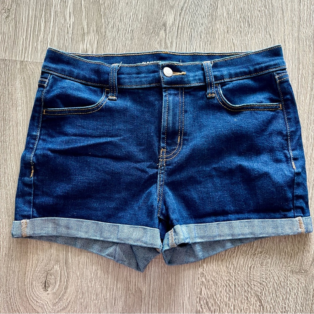 Dark wash denim shorts - hardly worn!
